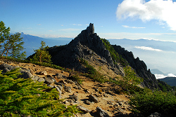 鳳凰三山 オベリスク